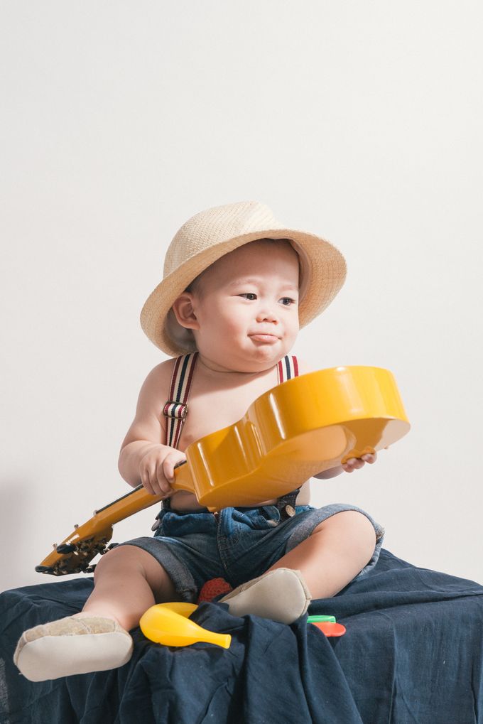 Baby Gideon by Refocus Photography - 010