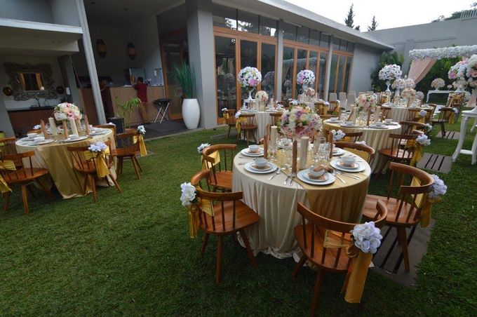 Wedding 2015 by TJENDANA BISTRO | Bridestory.com