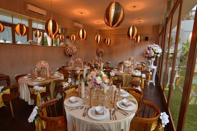 Wedding 2015 by TJENDANA BISTRO | Bridestory.com