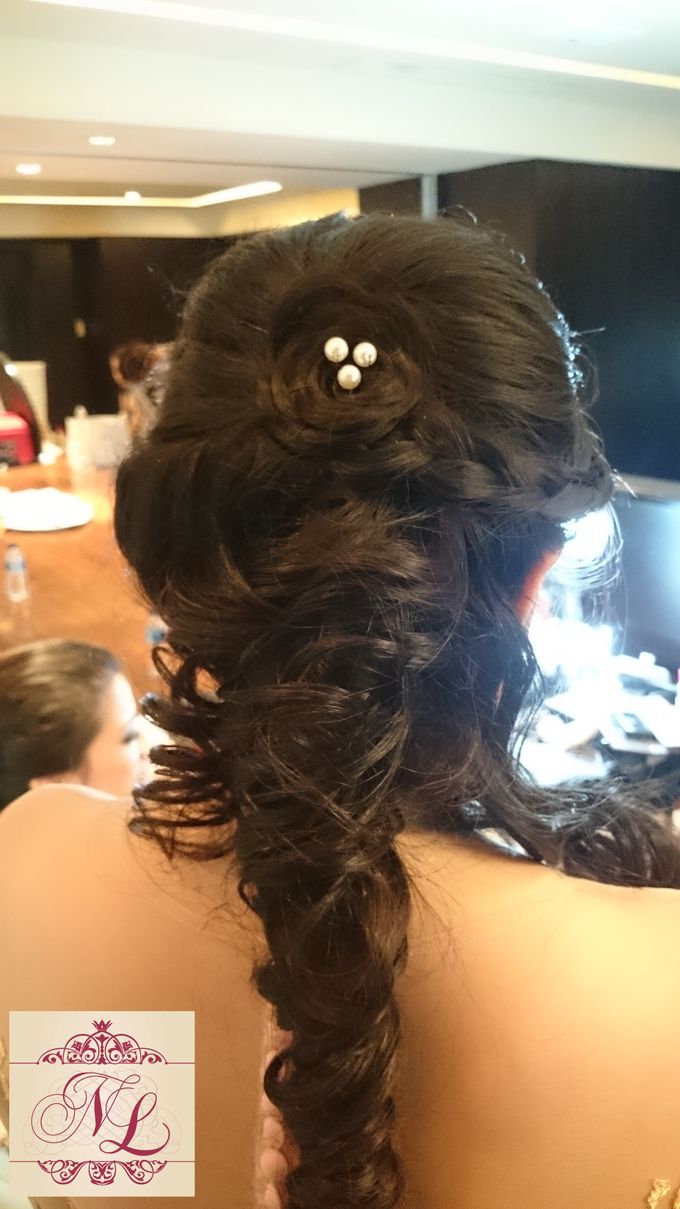 Hair do for Bridesmaid at Kempinski Hotel - Jakarta by Hotel Indonesia Kempinski Jakarta - 012