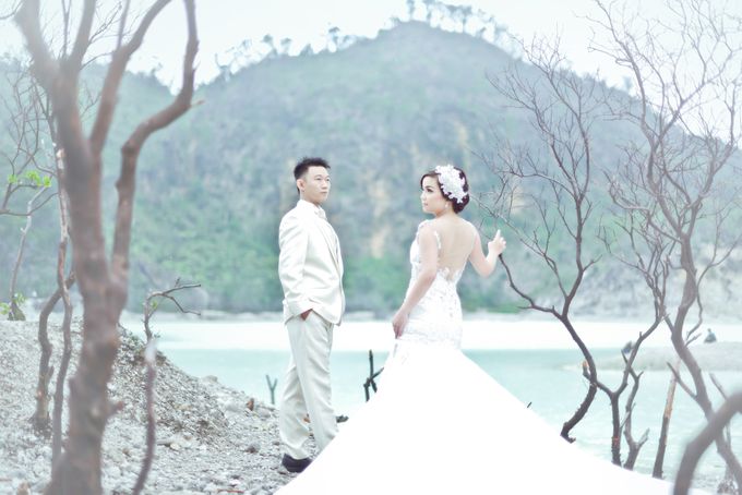 SWEET ESCAPE by YOHANNES BRIDAL - 010