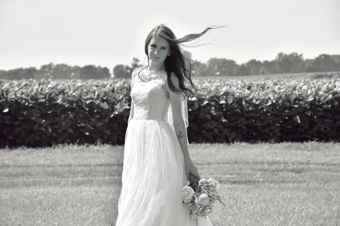 Meghan Ray Bridal Portraits by Two Wives Photography - 011 Meghan Ray Bridal Portraits by Two Wives Photography - 011