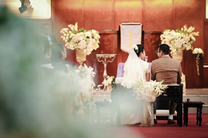 Henny & Erwin Wedding by Yoga Septa Make Up Artist - 007 Henny & Erwin Wedding by Yoga Septa Make Up Artist - 007