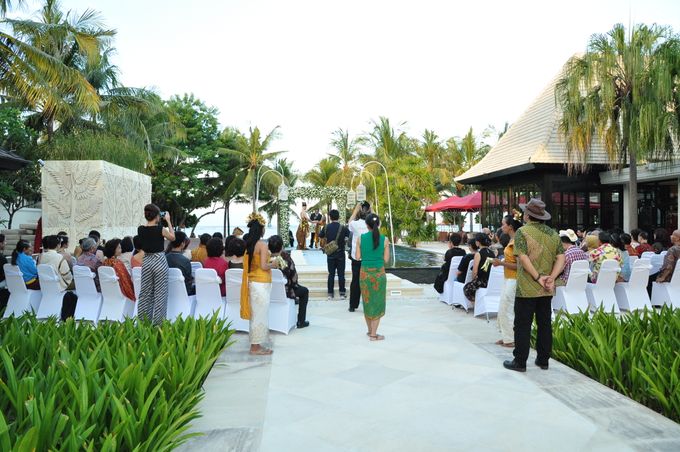 Wedding & Dinner of Dwinisa & Nathan by The Royal Santrian Luxury Beach Villa - 010