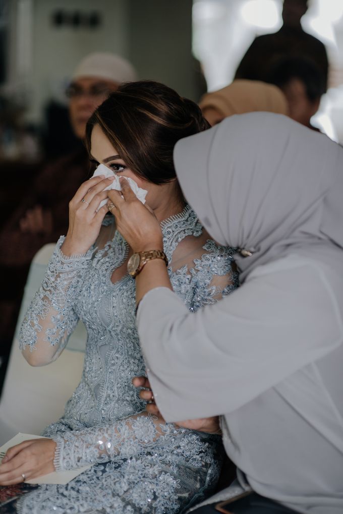 Engagement of Dimas & Fathya by Kimi and Smith Pictures - 009 Engagement of Dimas & Fathya by Kimi and Smith Pictures - 009
