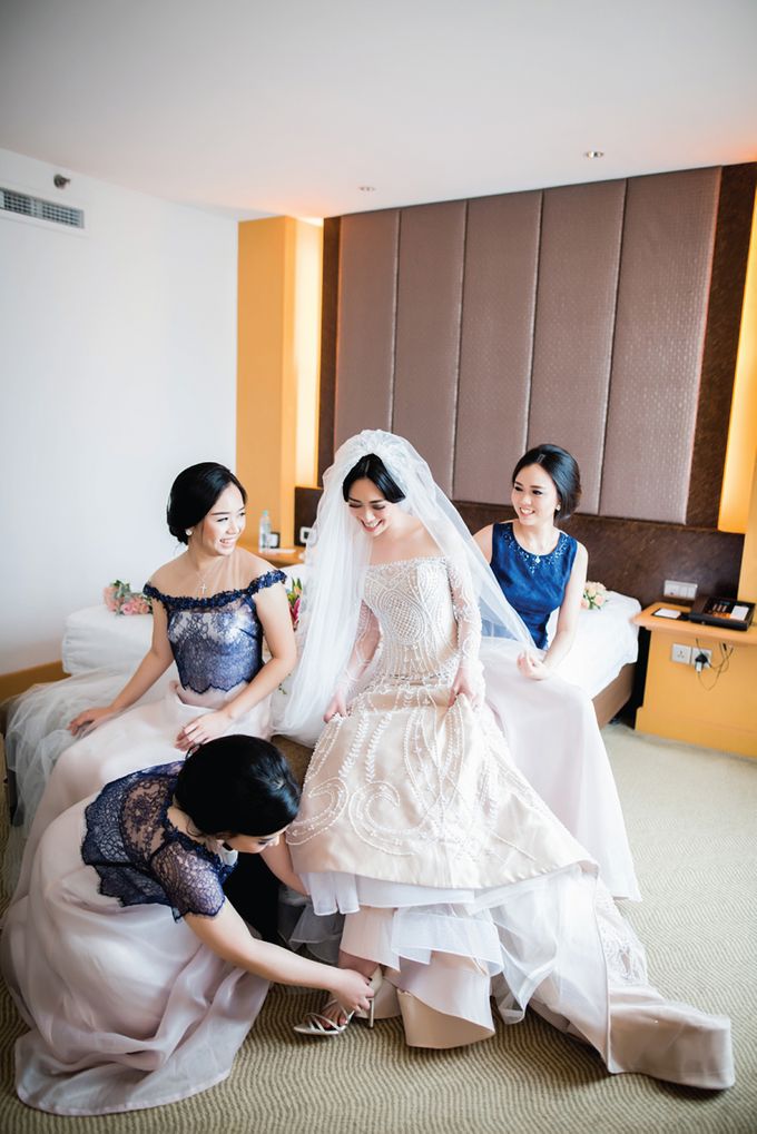 Story of Destiny - Davin & Yunisa Wedding by Imelda Hudiyono Bride - 007 Story of Destiny - Davin & Yunisa Wedding by Imelda Hudiyono Bride - 007