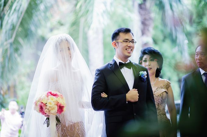 Story of Destiny - Davin & Yunisa Wedding by Imelda Hudiyono Bride - 019 Story of Destiny - Davin & Yunisa Wedding by Imelda Hudiyono Bride - 019