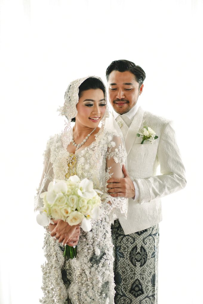 Ayu Hastari & Ryoichi Hutomo Wedding Day by Thepotomoto Photography - 010 Ayu Hastari & Ryoichi Hutomo Wedding Day by Thepotomoto Photography - 010