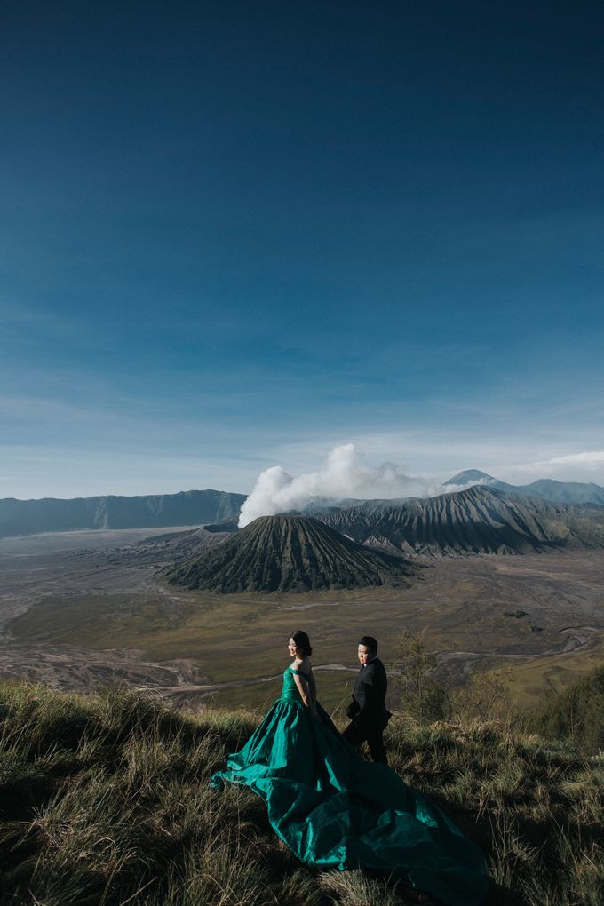 The Prewedding of Edward and Tressy - Bromo by Lighthouse Photography - 005 The Prewedding of Edward and Tressy - Bromo by Lighthouse Photography - 005