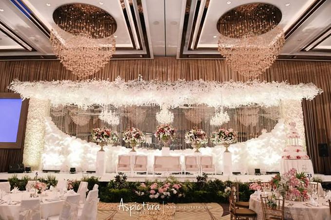 Wedding of Michael & Dian by de_Puzzle Event Management - 015