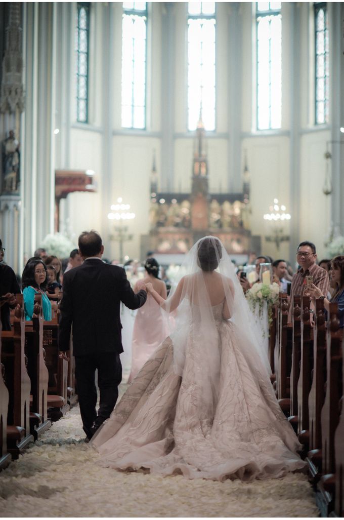 Felix & Silvi Wedding by Reynard Karman Photography - 022 Felix & Silvi Wedding by Reynard Karman Photography - 022