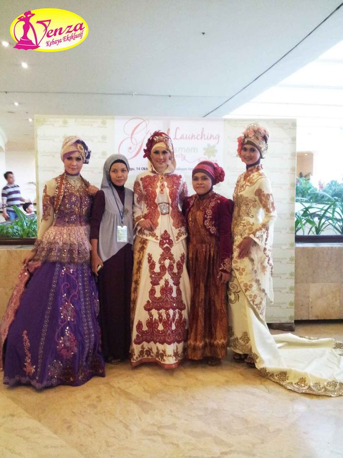 akad rias nikah harga KEBAYA RIAS Kebaya Venza VENZA Wedding SALON BLESS by &