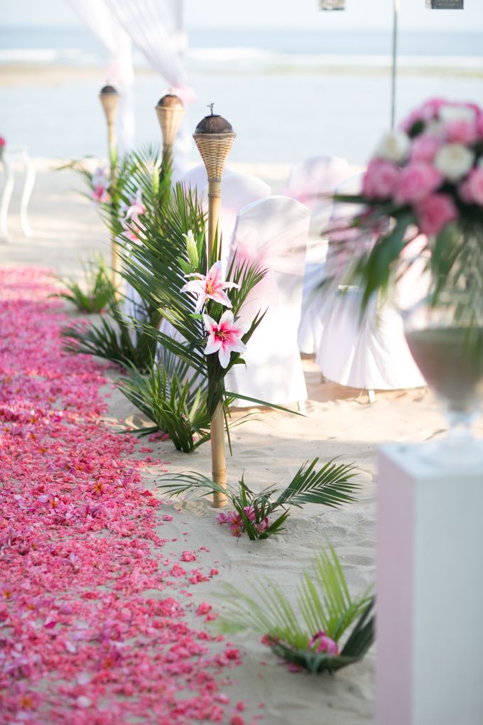 WEDDING OF TIFFANY & MICHAEL by Courtyard by Marriott Bali Nusa Dua - 012 WEDDING OF TIFFANY & MICHAEL by Courtyard by Marriott Bali Nusa Dua - 012