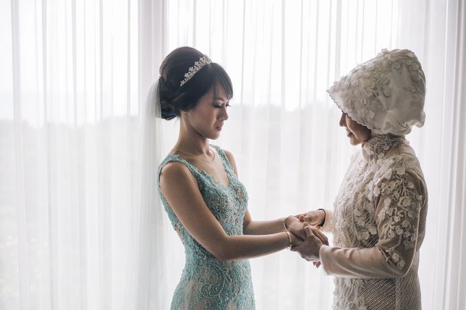 Wedding Bold & Beautiful - Stanley & Onyzza at Sky Ayana Resort Bali by Anaz Khairunnaz - 003 Wedding Bold & Beautiful - Stanley & Onyzza at Sky Ayana Resort Bali by Anaz Khairunnaz - 003