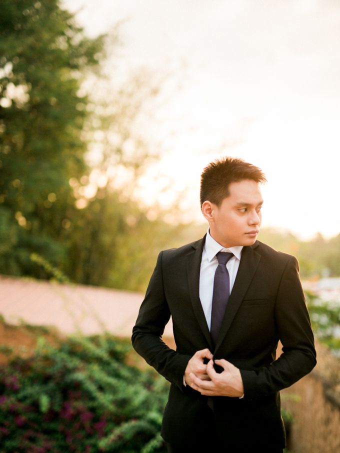 Issa x Justin Pinto Art Gallery Engagement by GJ Esguerra Photography - 021 Issa x Justin Pinto Art Gallery Engagement by GJ Esguerra Photography - 021