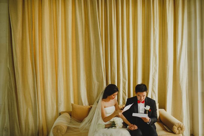 Ayana Bali | Warm & Fuzzy Wedding of Maureen & Denny by ILUMINEN - 011