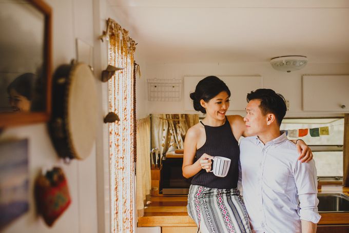The Escape in Caravan | Connection Session of Olivia & Ricco by ILUMINEN - 006 The Escape in Caravan | Connection Session of Olivia & Ricco by ILUMINEN - 006