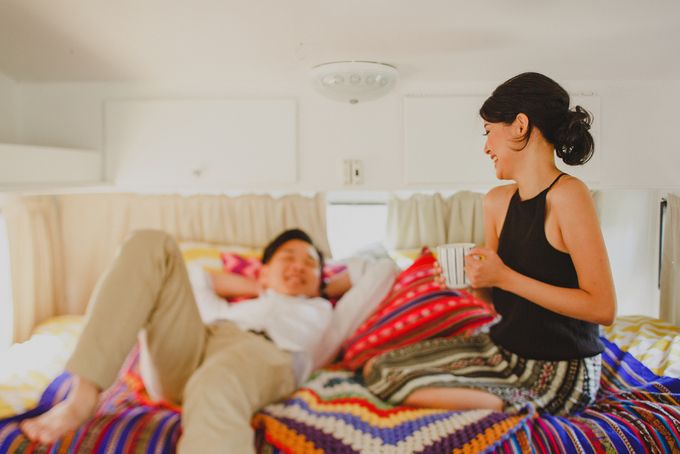 The Escape in Caravan | Connection Session of Olivia & Ricco by ILUMINEN - 009 The Escape in Caravan | Connection Session of Olivia & Ricco by ILUMINEN - 009