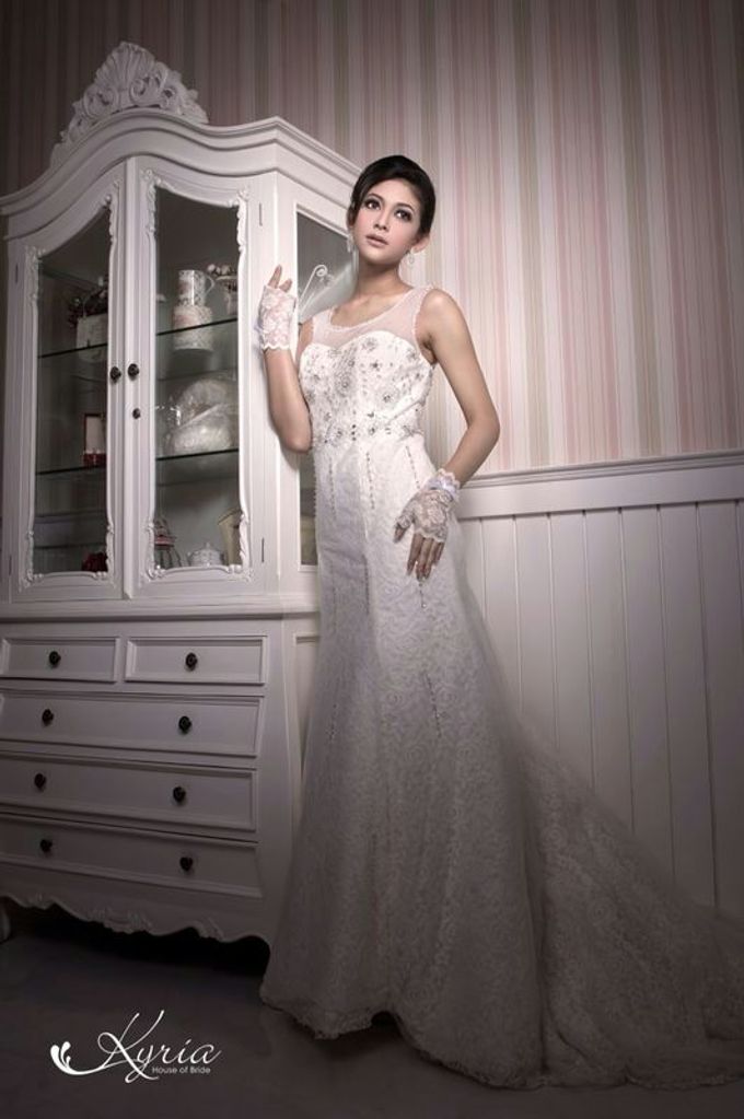 photoshoot kyria's wedding gown by KYRIA WEDDING - 007 photoshoot kyria's wedding gown by KYRIA WEDDING - 007