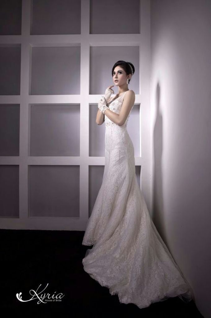 photoshoot kyria's wedding gown by KYRIA WEDDING - 006 photoshoot kyria's wedding gown by KYRIA WEDDING - 006