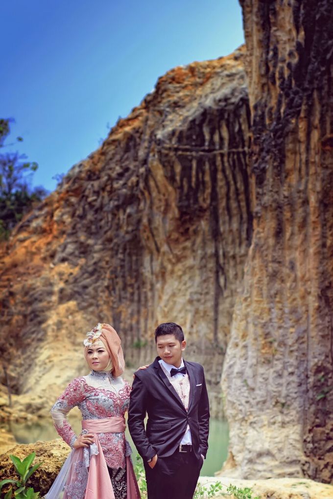 Prewedding by One Light Photowork - 001