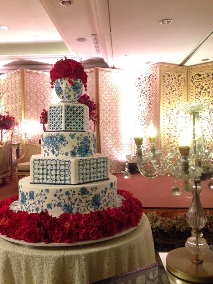 French Chinoiserie by LeNovelle Cake - 001 French Chinoiserie by LeNovelle Cake - 001