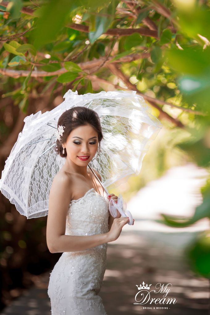 Pre - Wedding Dessy and Adhitya by My Dream Bridal and Wedding - 010 Pre - Wedding Dessy and Adhitya by My Dream Bridal and Wedding - 010