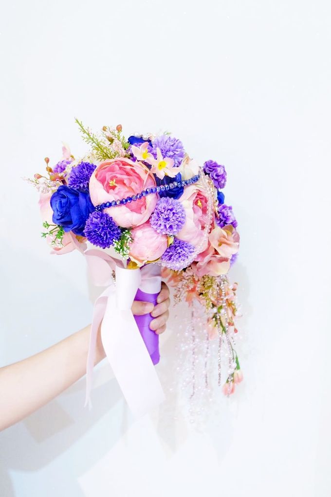 Alice in Wonderland Bouquet by Cup Of Love Design Studio - 006