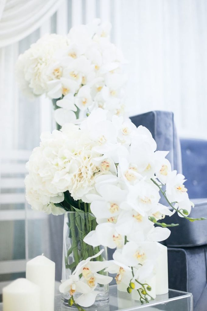 The Calla Dais by The Calla - 009 The Calla Dais by The Calla - 009