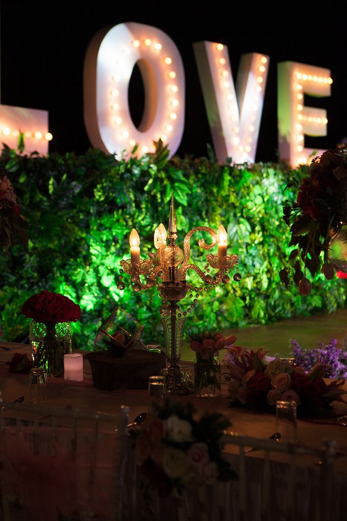 The Wedding of ANdri & Ivonne by The Swan Decoration - 018 The Wedding of ANdri & Ivonne by The Swan Decoration - 018