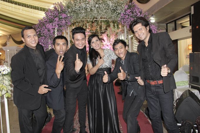 WEDDINGS TITIS & OPICK by Dusie & FRIENDS Acoustic Band - 001 WEDDINGS TITIS & OPICK by Dusie & FRIENDS Acoustic Band - 001