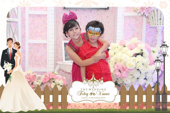 The Wedding of Febry & Vannie by After 5 Photobooth - 011