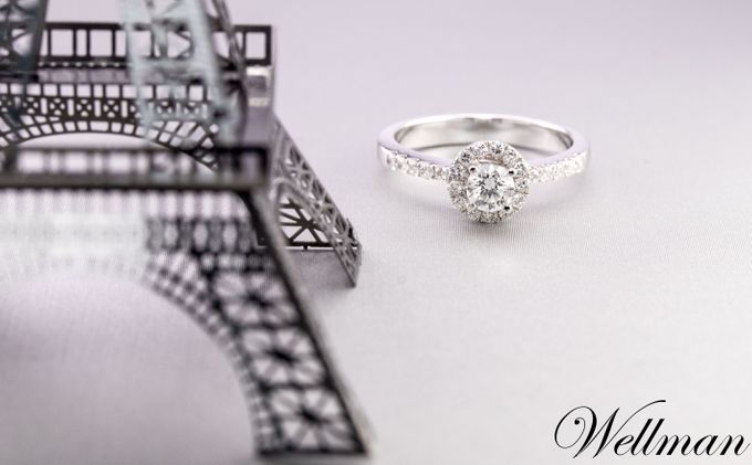 Classic Solitaire Engagement Ring by Wellman Jewelry - 002 Classic Solitaire Engagement Ring by Wellman Jewelry - 002