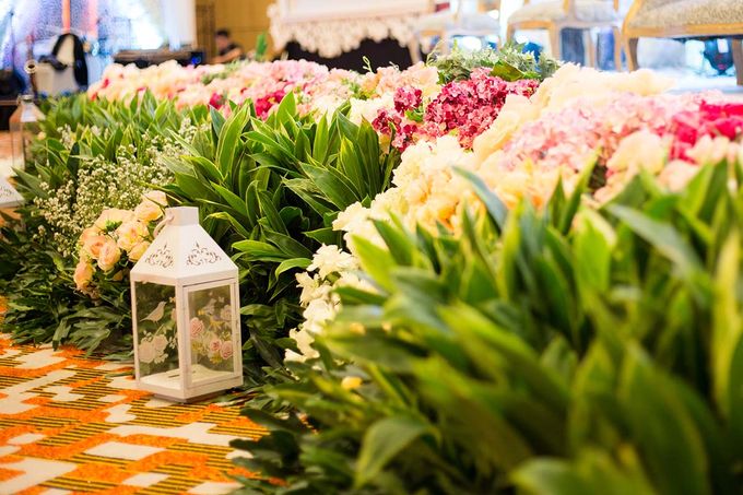 The Wedding of Albert & Sylvia Grand mercure Kemayoran by The Swan Decoration - 019 The Wedding of Albert & Sylvia Grand mercure Kemayoran by The Swan Decoration - 019