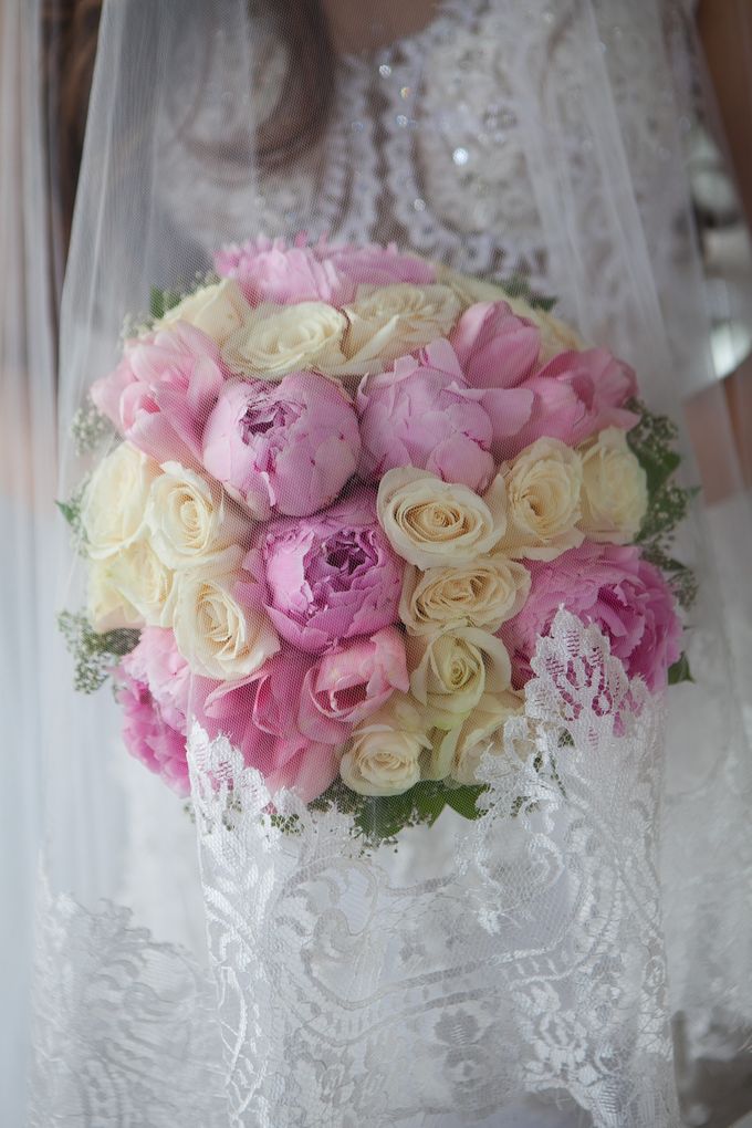 The Wedding of Yudi & Olivia -Chakra BSD by The Swan Decoration - 006 The Wedding of Yudi & Olivia -Chakra BSD by The Swan Decoration - 006