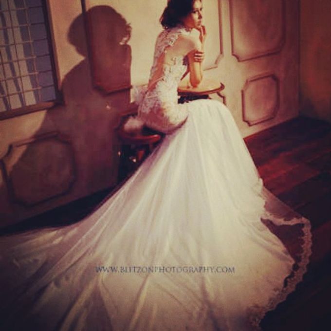 Wedding Dress by Monalisa Lambang - 003