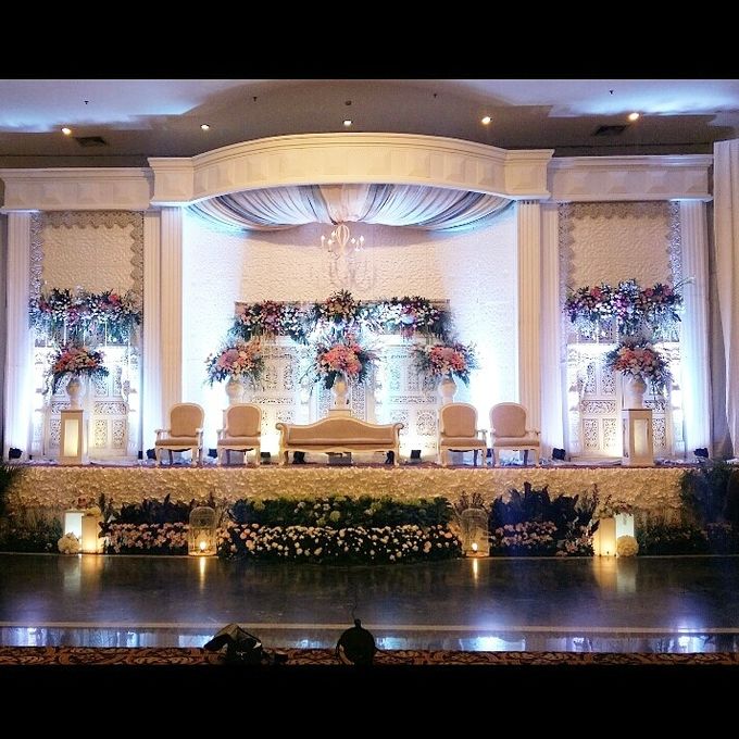 kutut and Novita wedding by PUSPA CATERING - 005