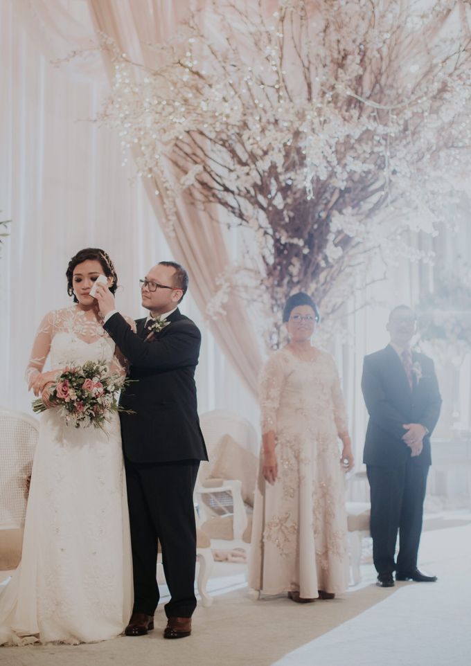 Pingkan and John Wedding at Balai Kartini by ayyara - 012 Pingkan and John Wedding at Balai Kartini by ayyara - 012
