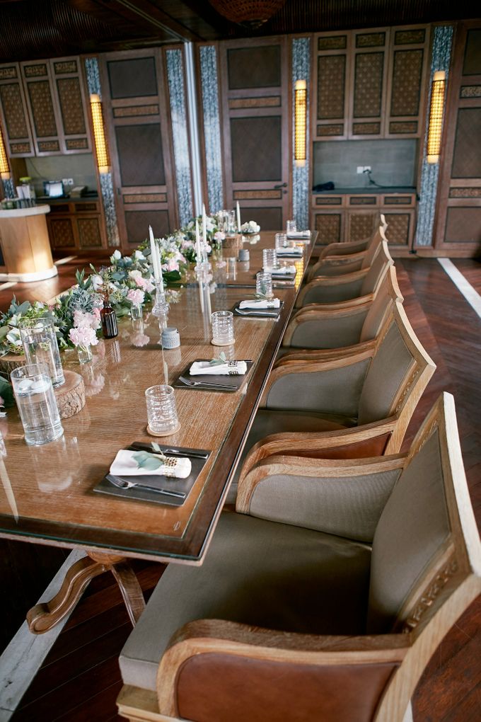Indoor Destination Wedding at Sundara Four Seasons  Jimbaran by Flora Botanica Designs - 003