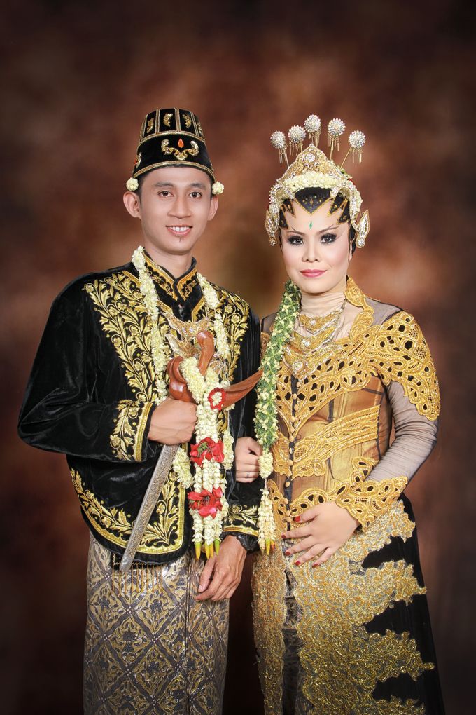 Wedding Dian & Theo by C+ Productions - 006