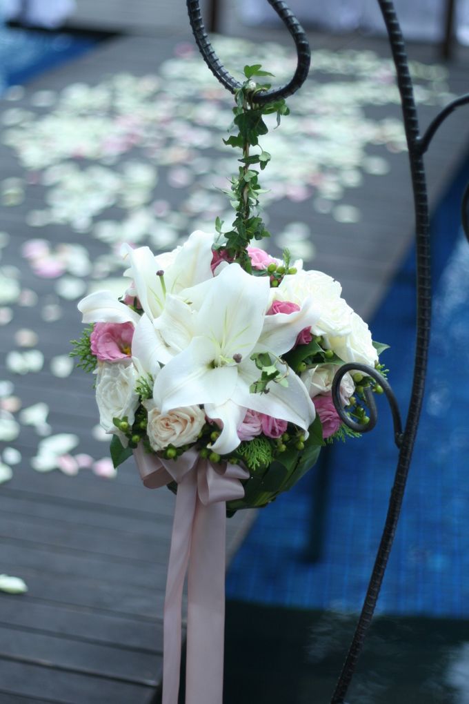 Out of Singapore by Simply Flowers Pte Ltd - 007 Out of Singapore by Simply Flowers Pte Ltd - 007