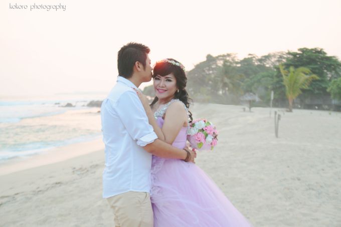 Budi & Putri Prewedding Photoshoot by KOKORO MOTO - 004