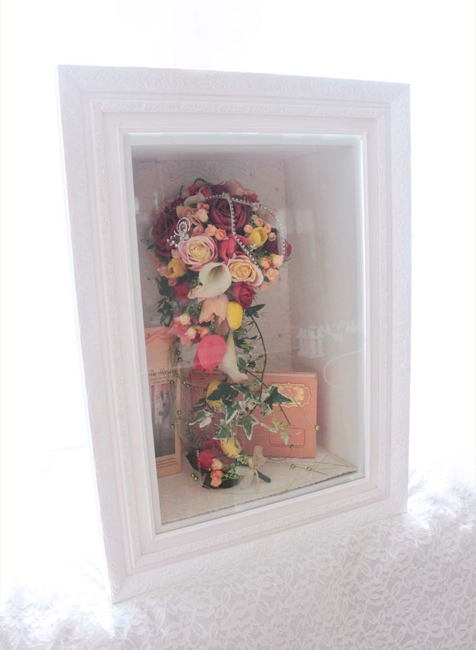 Frame Bouquet by Cup Of Love Design Studio - 019 Frame Bouquet by Cup Of Love Design Studio - 019