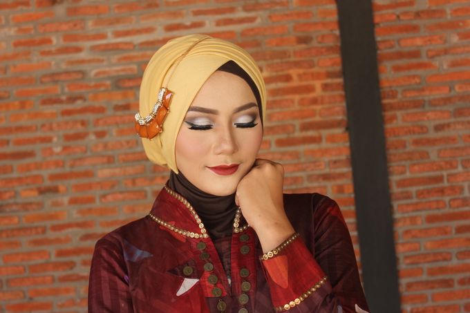 trial 2 by Makeup by Ziamafada - 001 trial 2 by Makeup by Ziamafada - 001
