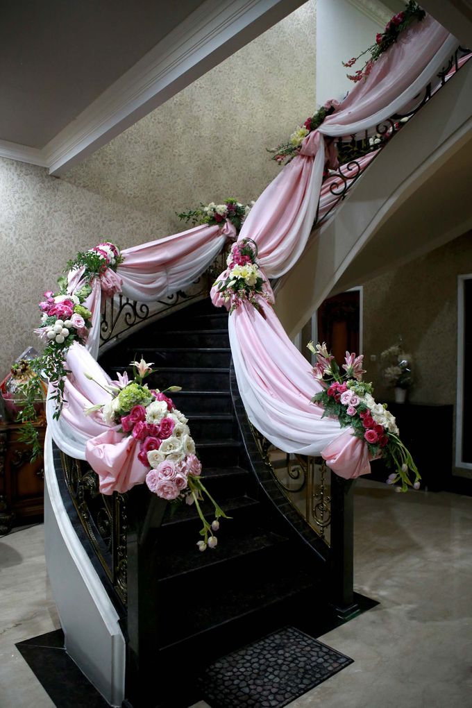 Akad Nikah dr Fika & dr Arif by Watie Iskandar Wedding Decoration & Organizer - 007