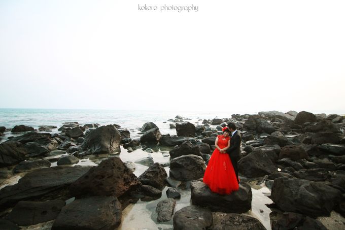 Budi & Putri Prewedding Photoshoot by KOKORO MOTO - 007