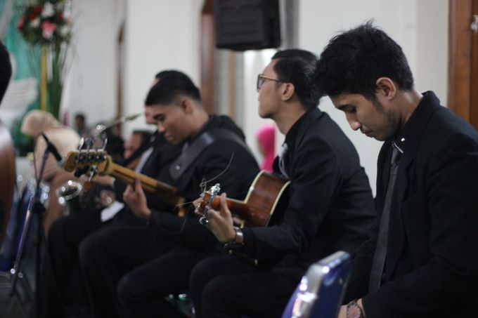 Wedding Band Full Acoustic 2 Singer By Heaven Entertainment Bridestory Com