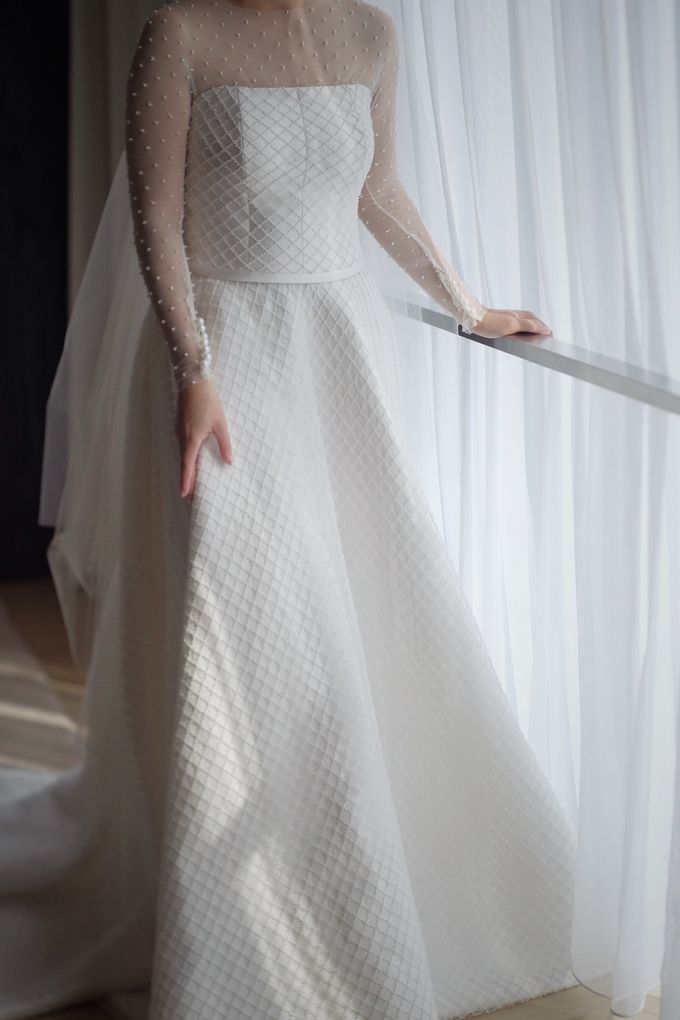 Verena Mia Wedding Gown 2017 by David Christover - 011 Verena Mia Wedding Gown 2017 by David Christover - 011