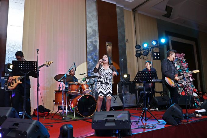 Lush MNL Band by Lush MNL - 001 Lush MNL Band by Lush MNL - 001
