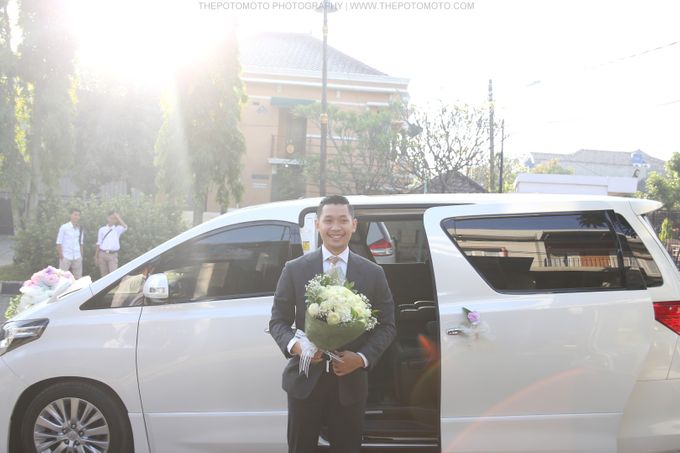 Mr Teto and Mrs Prilly Wedding by Priority Rent car - 006